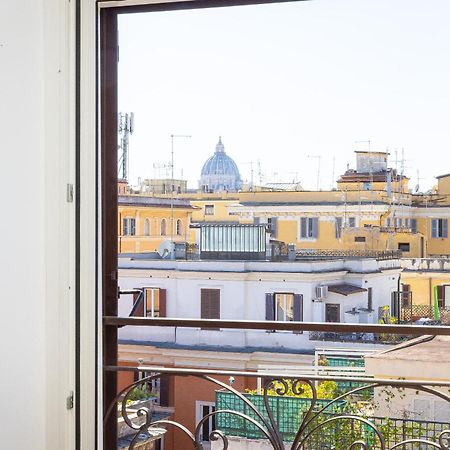 Giulio Cesare Penthouse Rental In ローマ エクステリア 写真